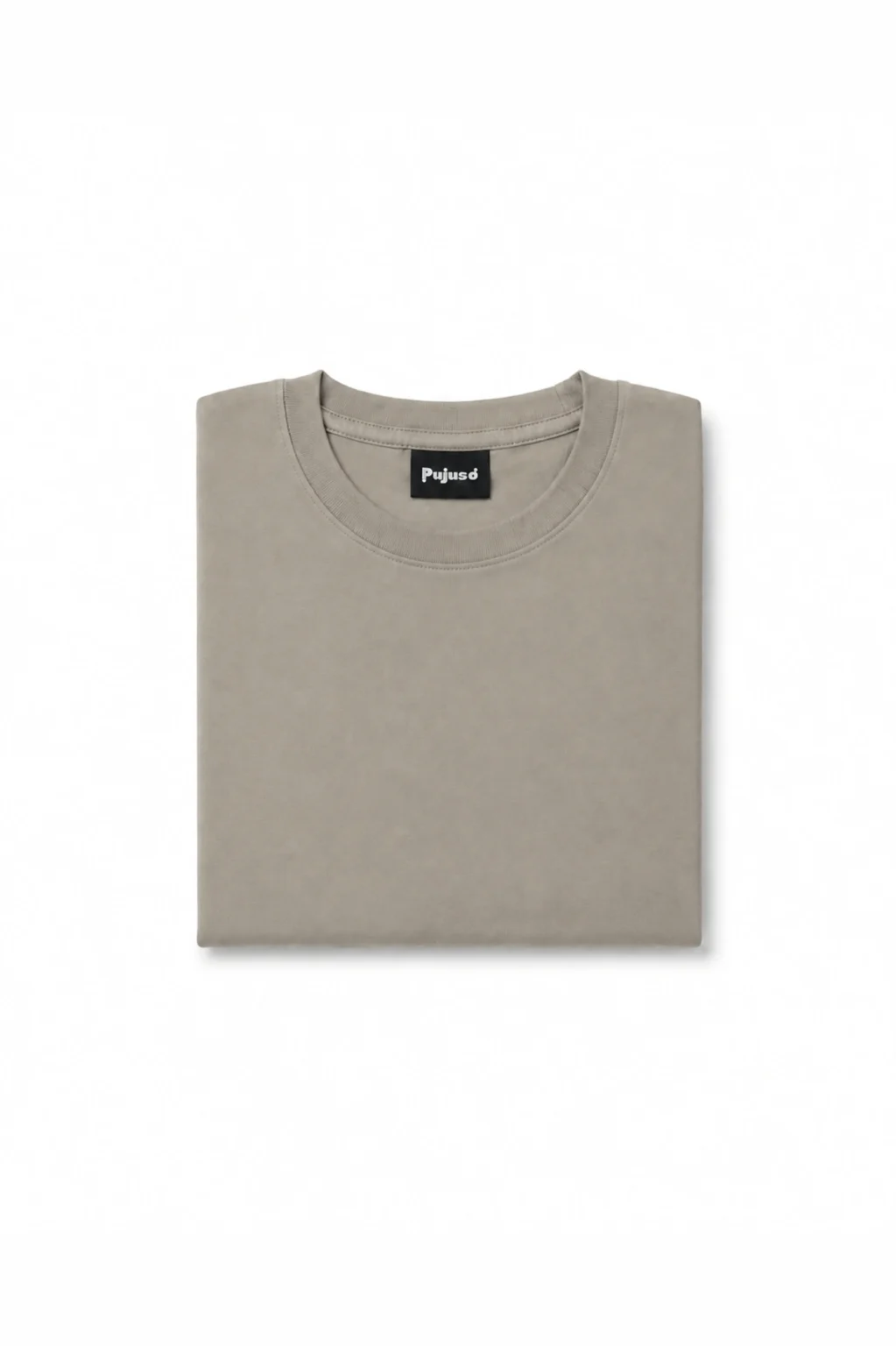 remera básica polera cuello redondo 100% algodón peruano pima color gris cálido pujusó industria boliviana hecho en santa cruz de la sierra bolivia calidad premium doblada